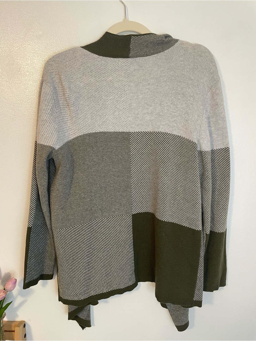 Cardigan green and cream size xl Chaus New York - Picture 4 of 4